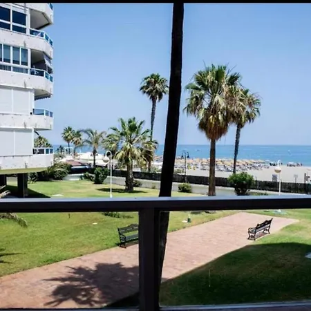 Pez Espada 1ª Linea Playa Y Parking Incluido Appartement Torremolinos